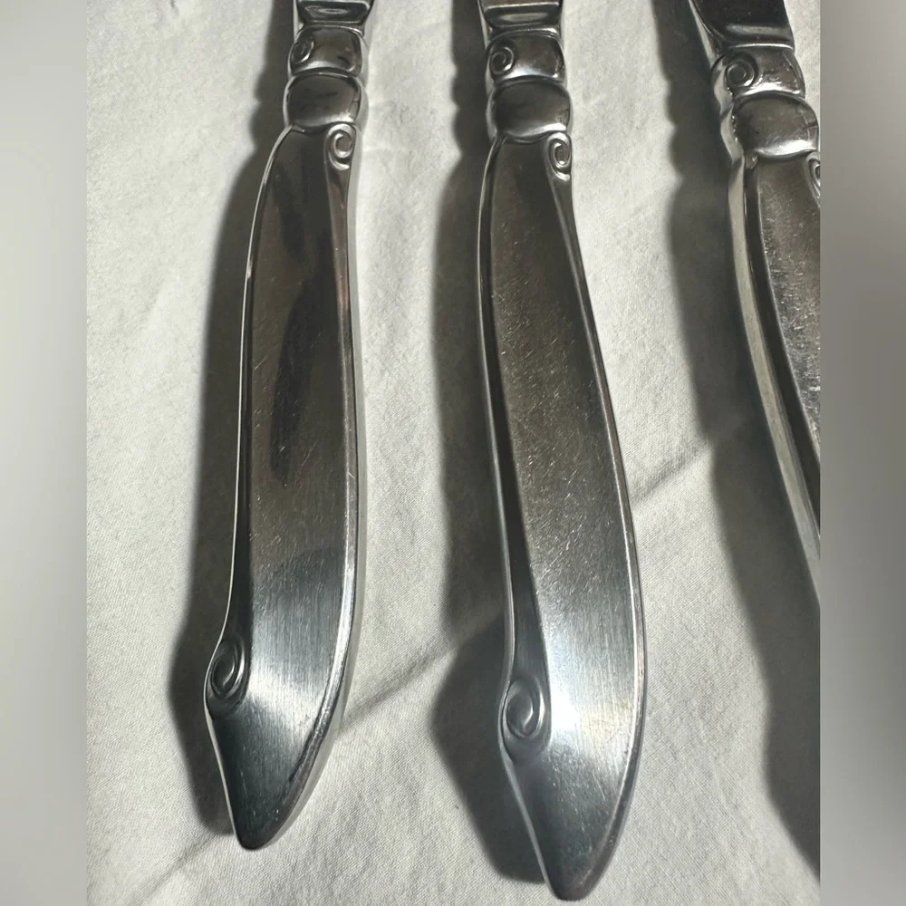ONEIDA ONEIDACRAFT PREMIER WM A ROGERS SHORELINE STAINLESS FLATWARE 10 Knives